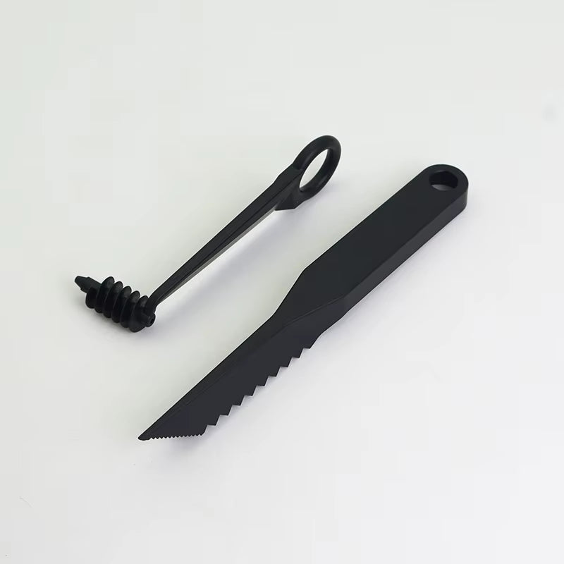 Piranha V-Shaped Serrated Vegetable and Fruit Slicer with Decorative Pattern, Stainless Steel Blade, and Non-Slip Handle for Salad Preparation